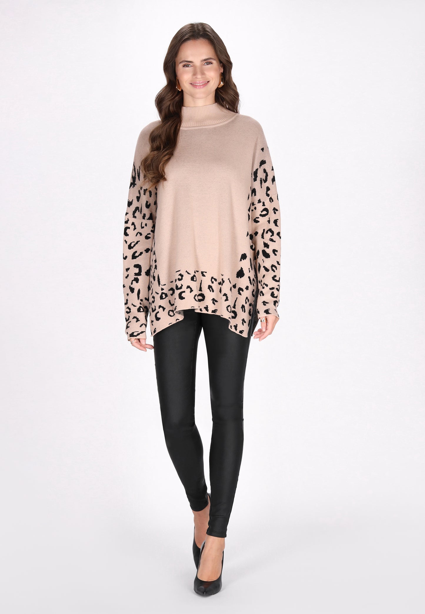 faina Women's Sweater