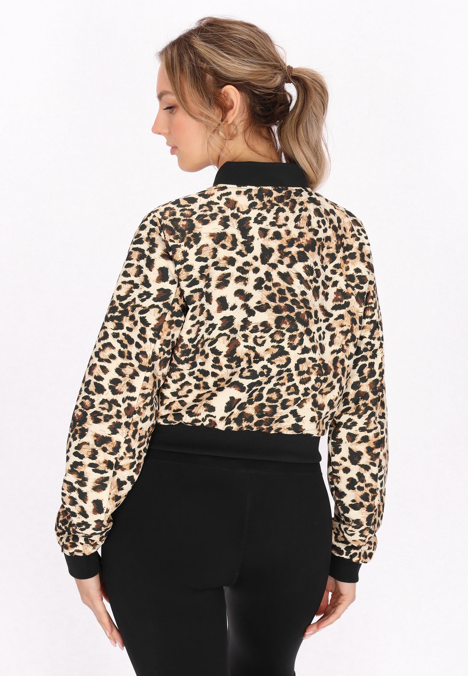 faina ATHLSR Kobiety