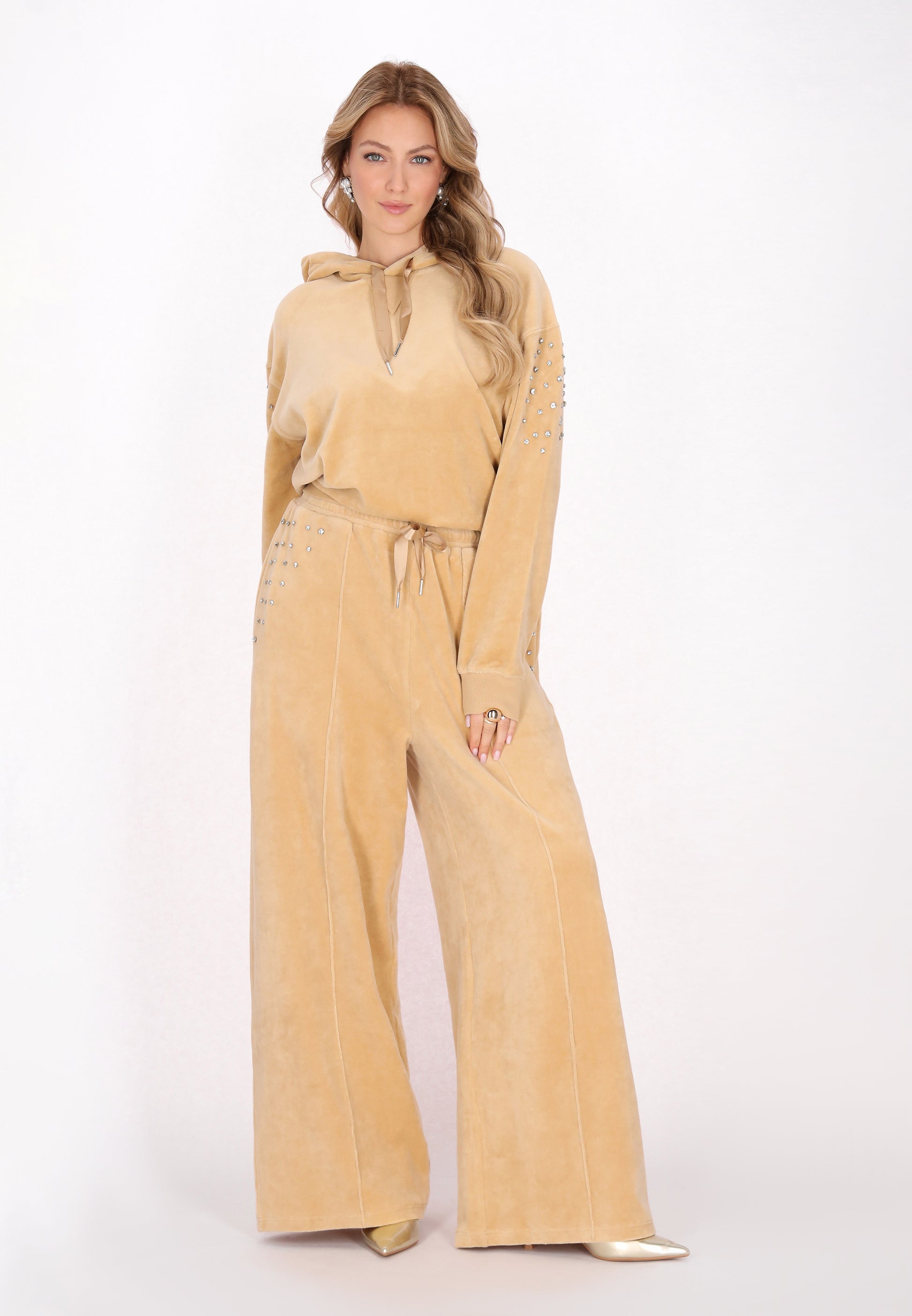 faina Women's Hoodie