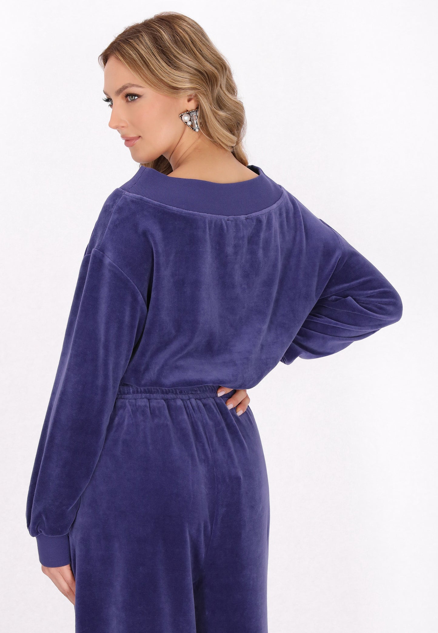 faina Women's Sweatshirt