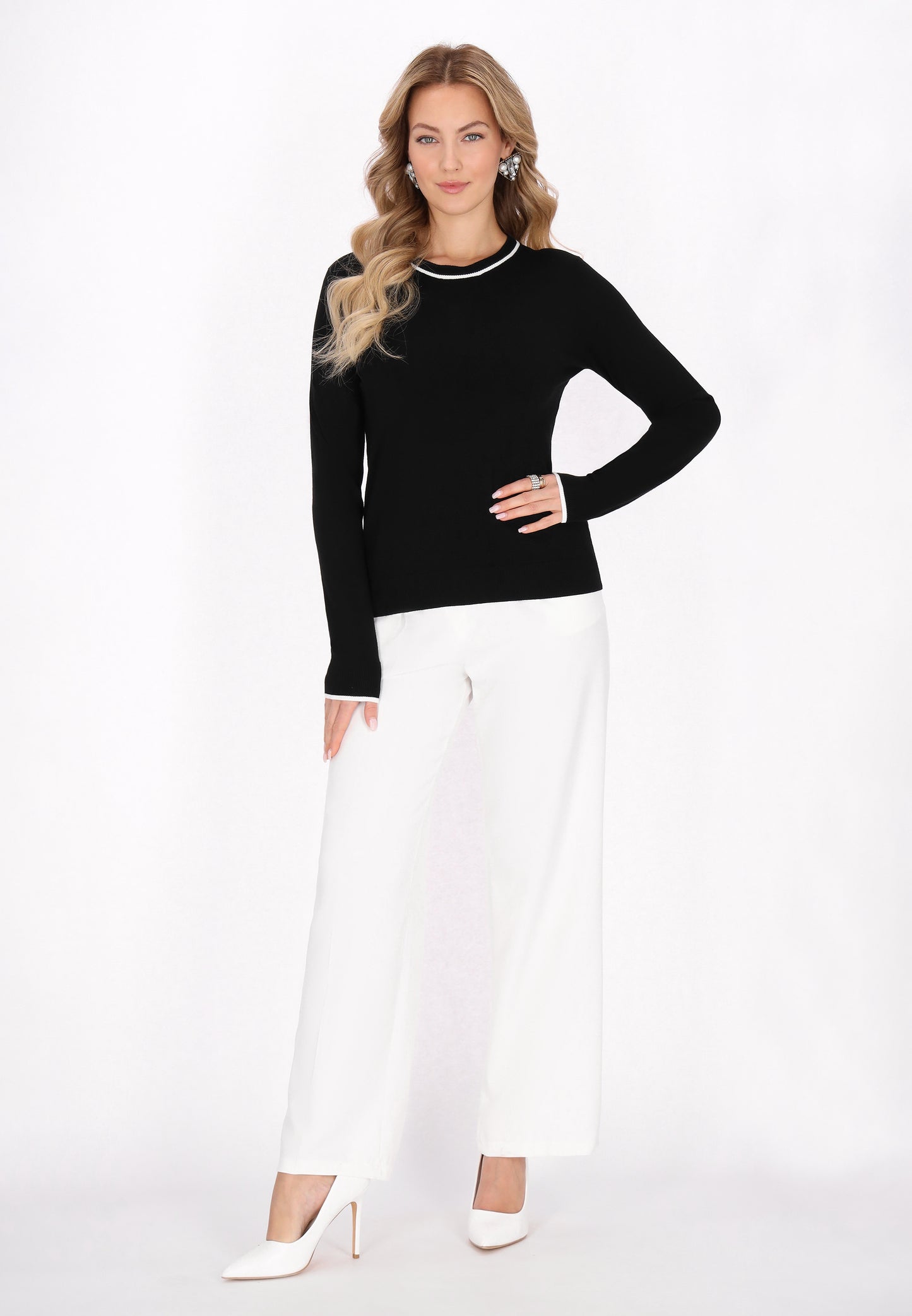 faina Women's Sweater