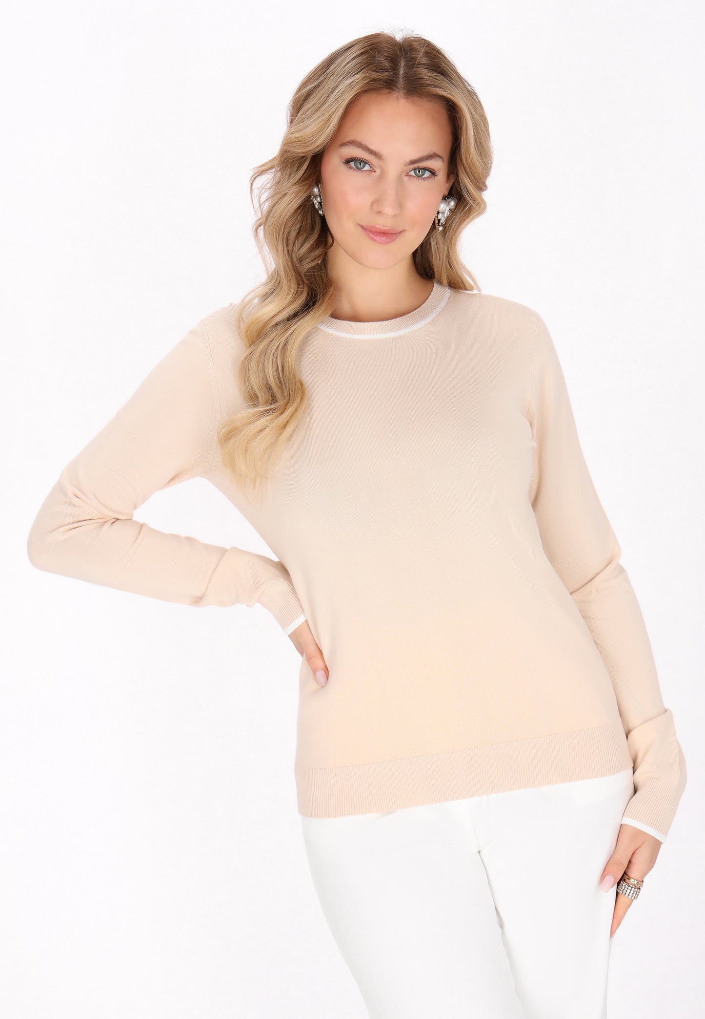 faina Women's Sweater