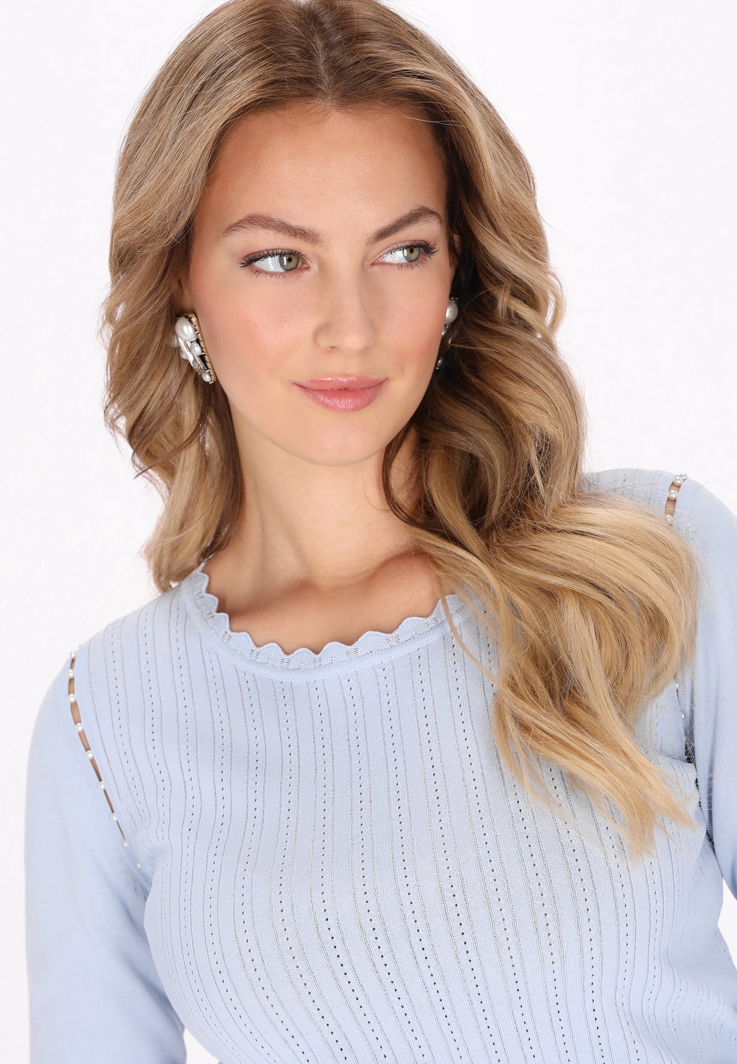 faina Women's Sweater