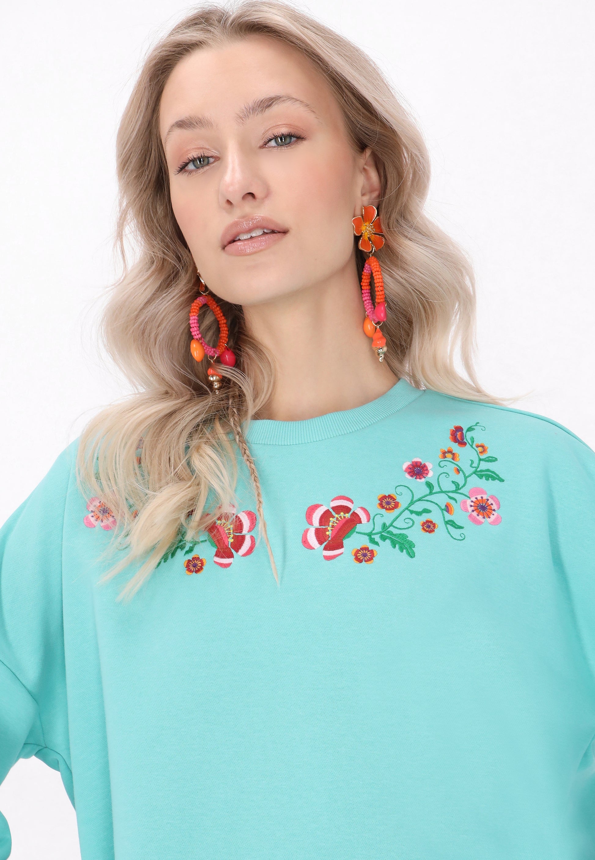 IZIA Women's Sweatshirt