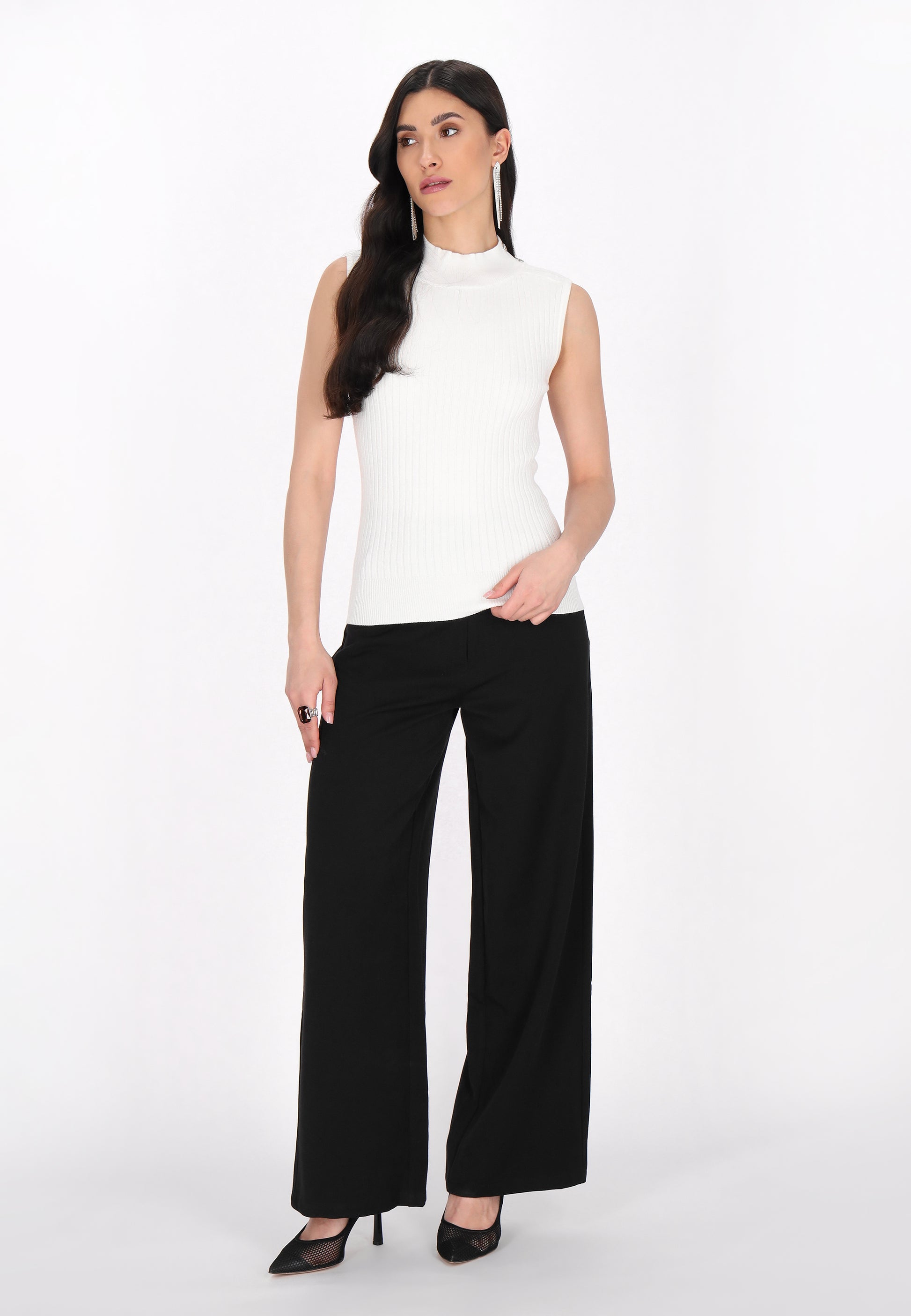 faina ESSENTIALS Damen-Top