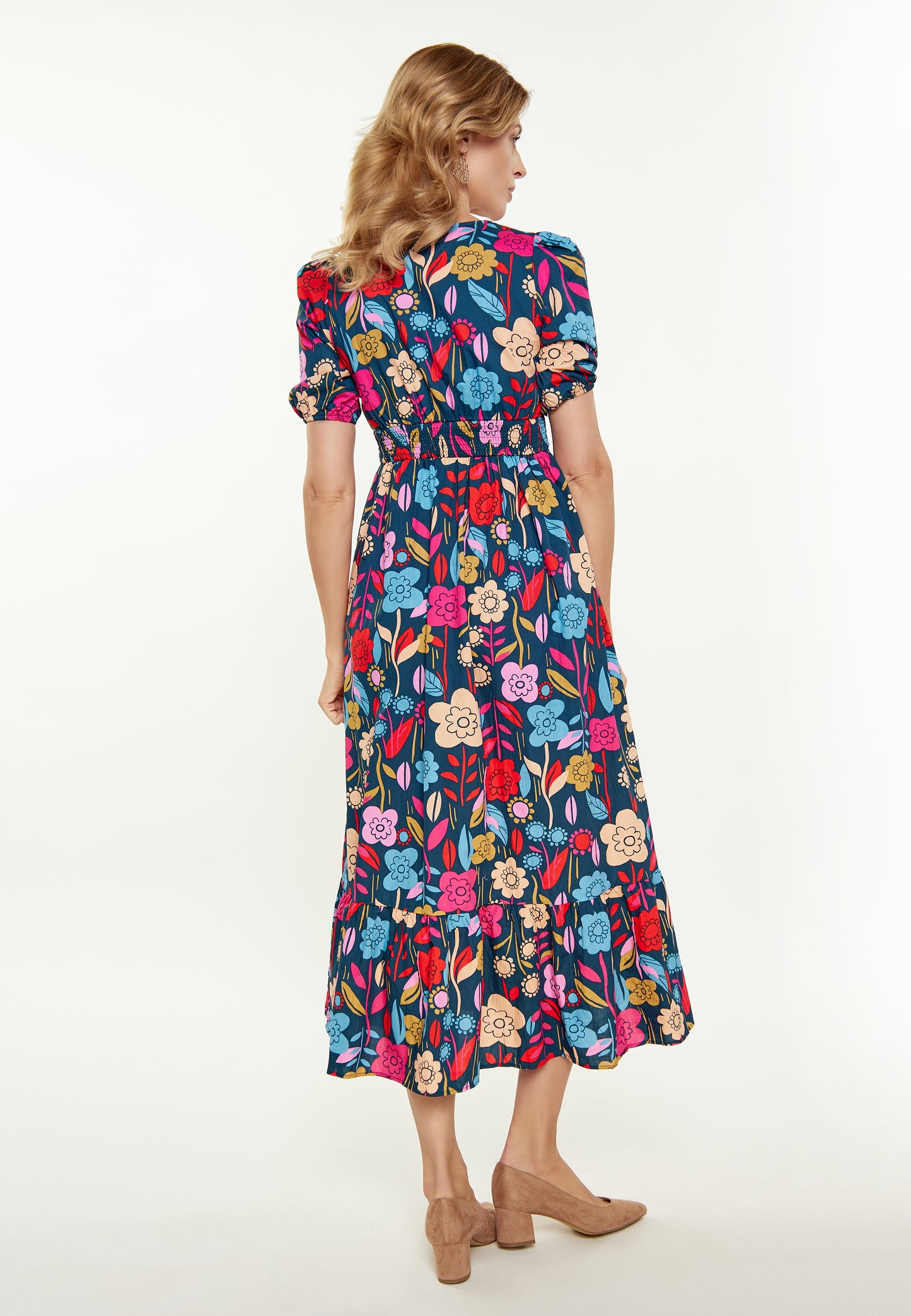 usha Kobiety Sukienka