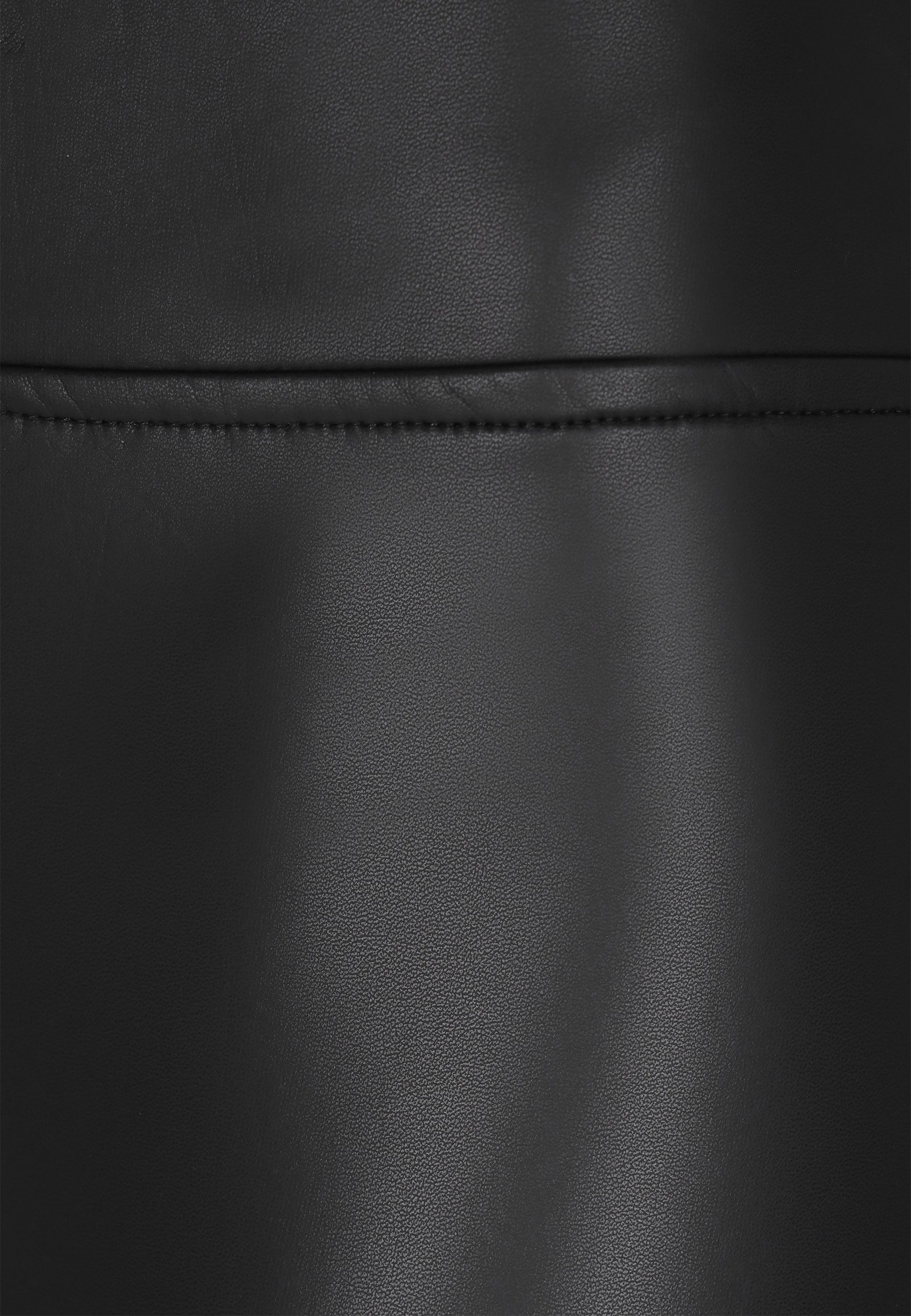 faina ESSENTIALS Kobiety