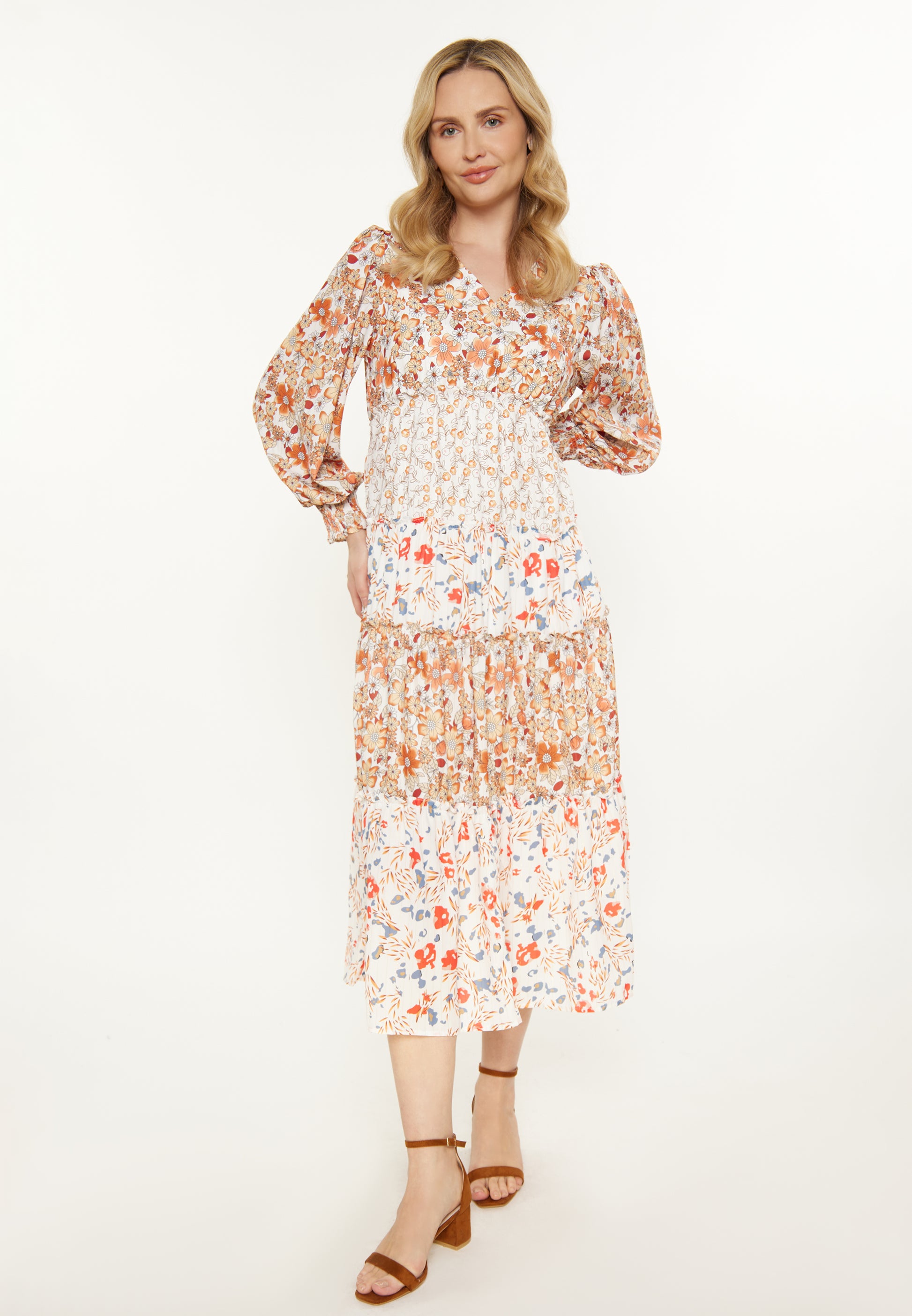 usha Kobiety Sukienka