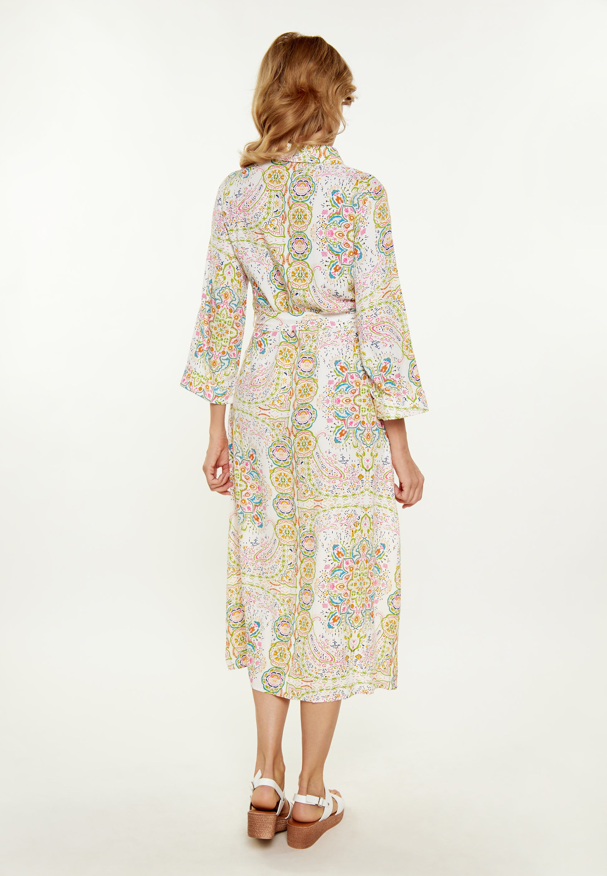 usha Kobiety Sukienka