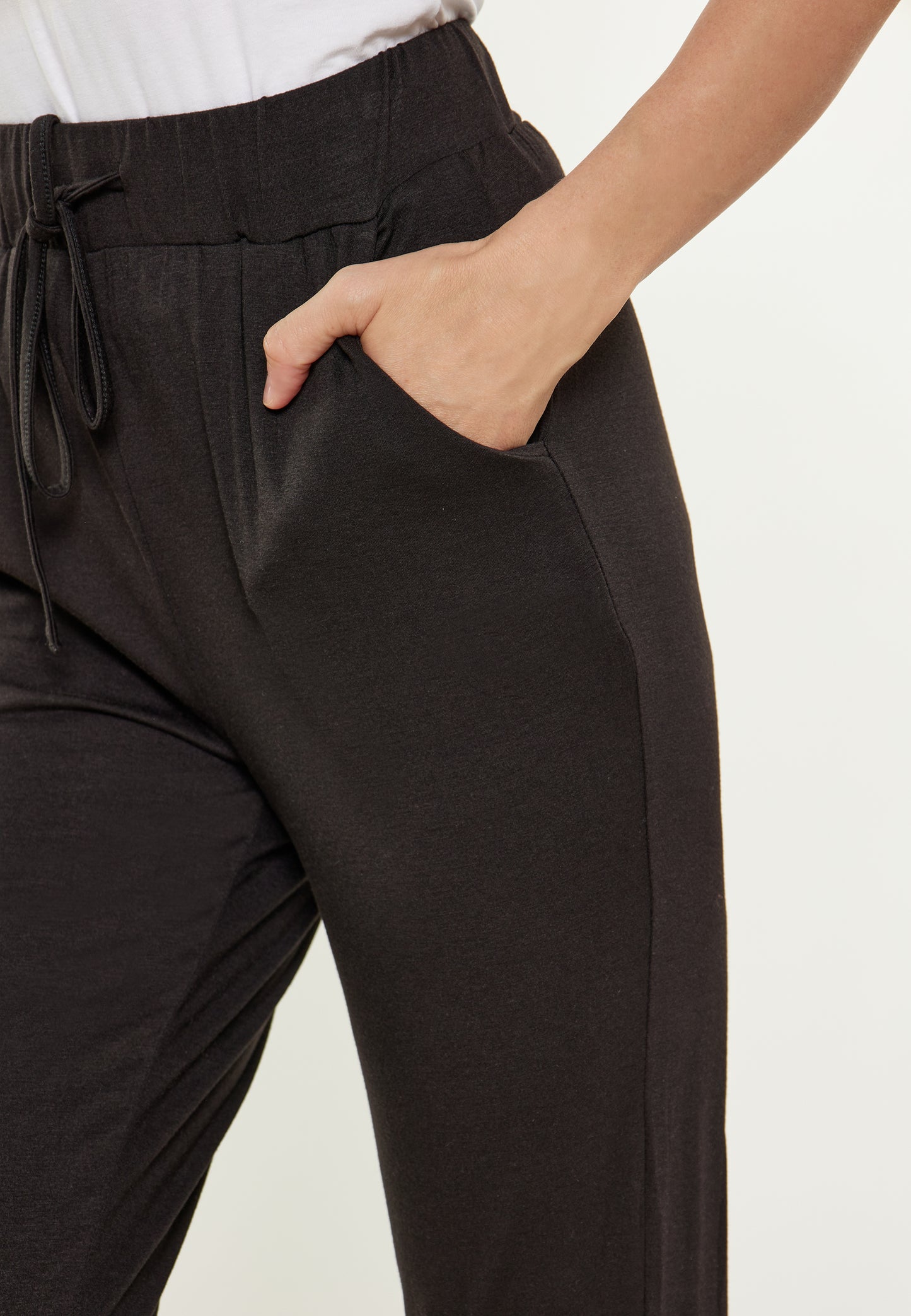 blonda Women's Pants