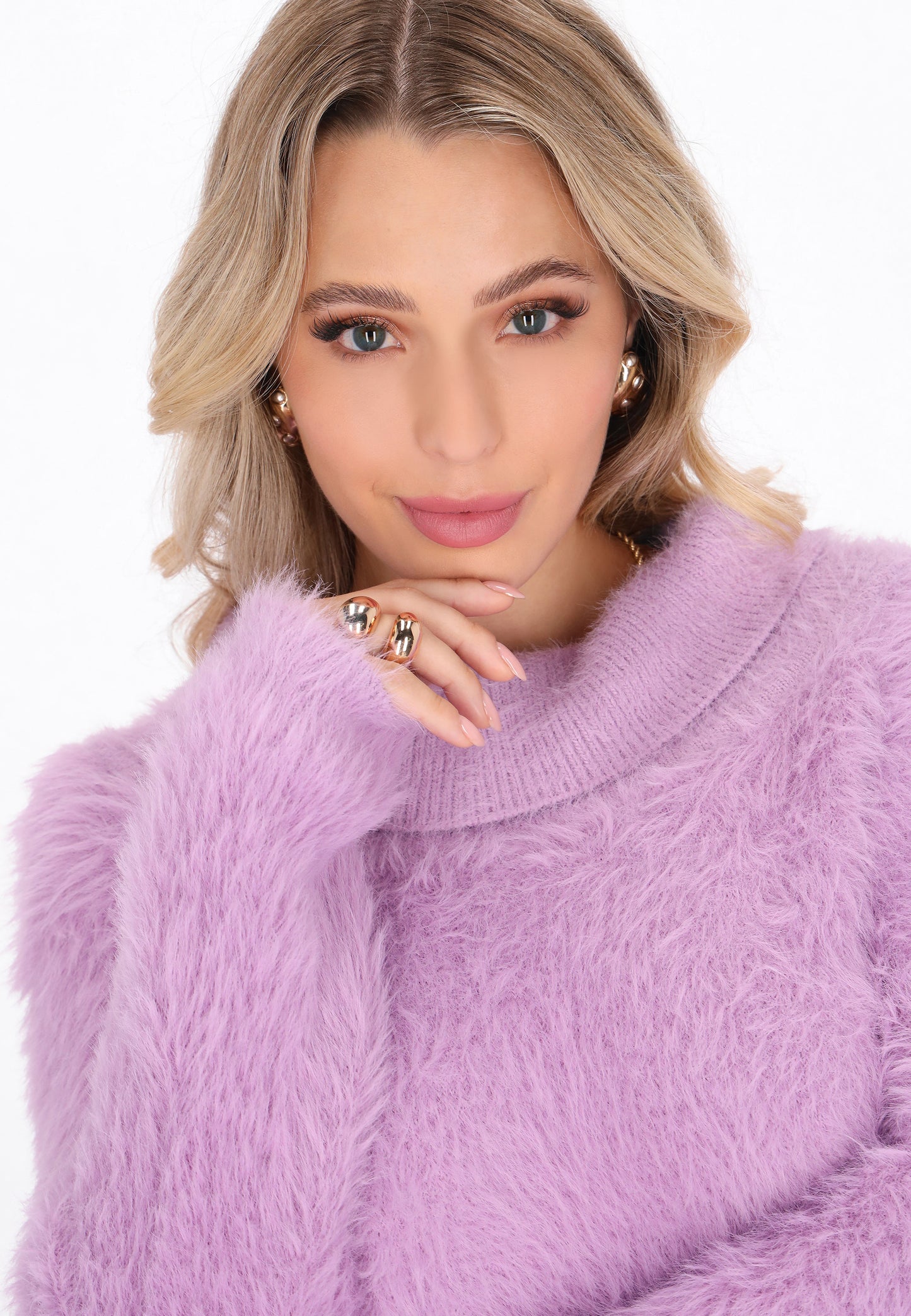 faina Women's Sweater