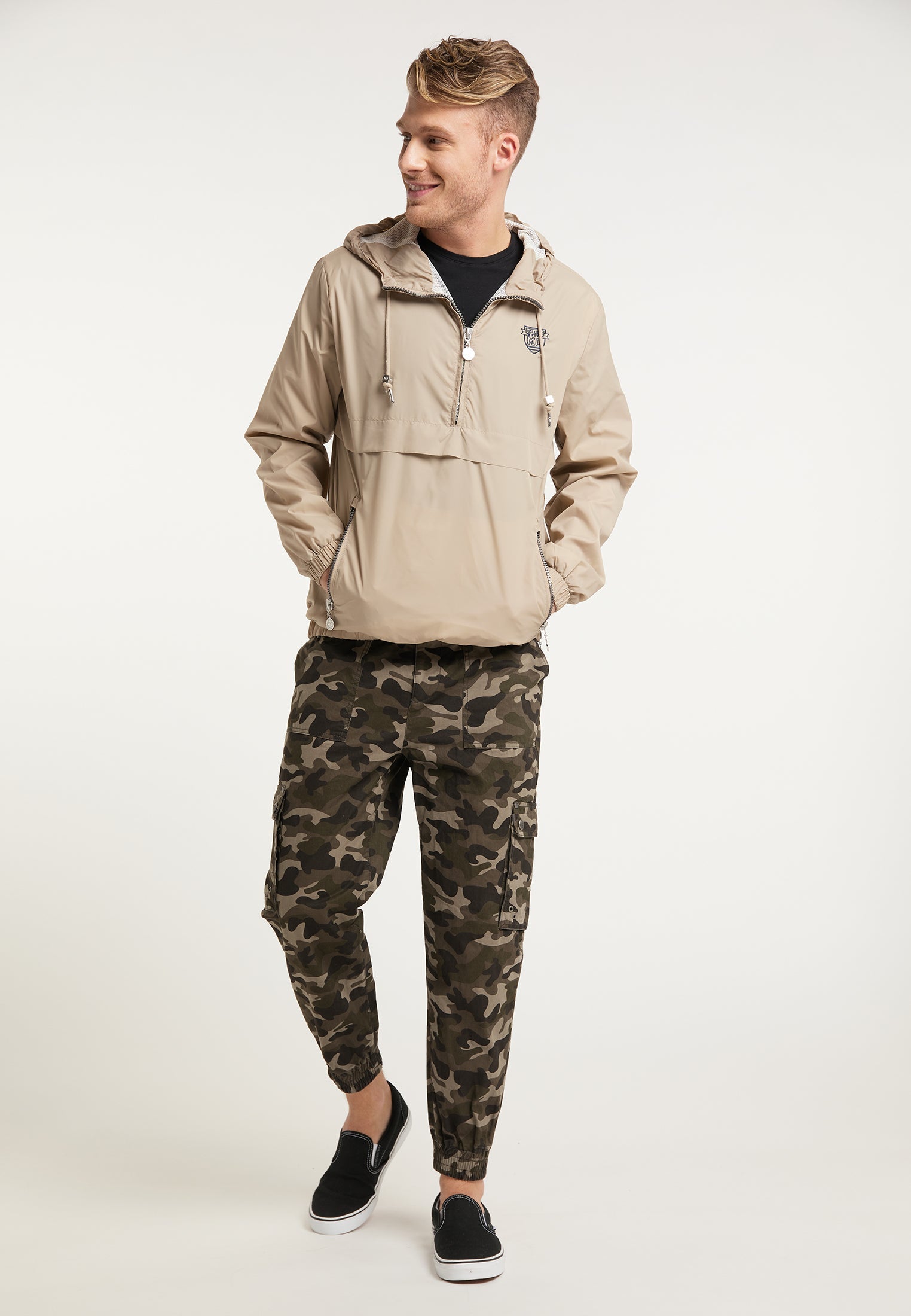 Mo Men's Slip-On Jacket